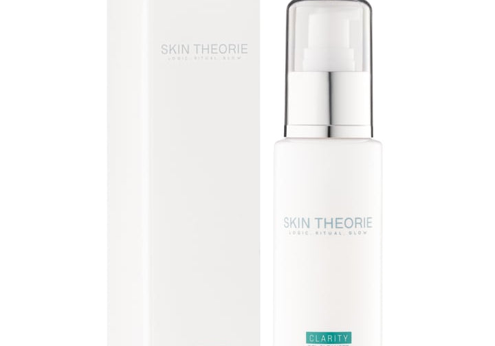 Skin Theorie Clarity Gentle Gel Cleanser bottle detail, 100ml